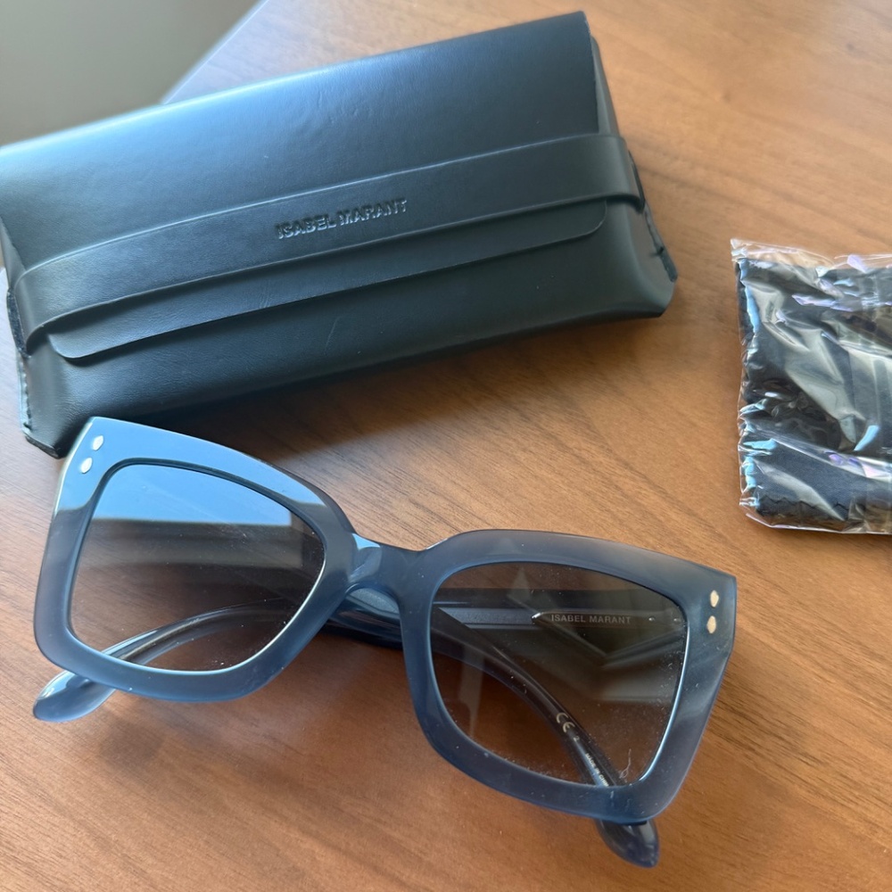 Isabel Marant Oversized Cat-Eye Sunglasses